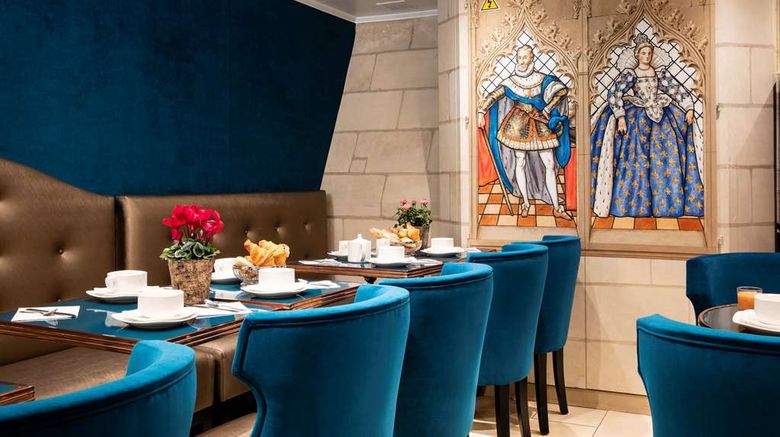 <b>Residence Henri IV Restaurant</b>. Images powered by <a href="https://iceportal.shijigroup.com/" title="IcePortal" target="_blank">IcePortal</a>.