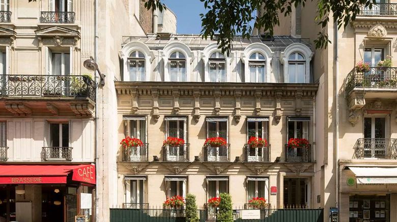 <b>Hotel de la Tour Maubourg Exterior</b>. Images powered by <a href="https://iceportal.shijigroup.com/" title="IcePortal" target="_blank">IcePortal</a>.