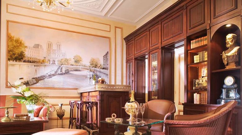 <b>Hotel Saint Jacques Lobby</b>. Images powered by <a href="https://iceportal.shijigroup.com/" title="IcePortal" target="_blank">IcePortal</a>.