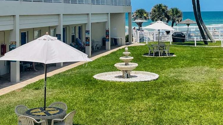 Ocean Court Motel Exterior