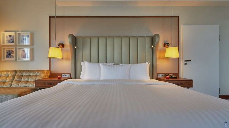 <b>Dorint Hotel Bonn Room</b>. Images powered by <a href="https://iceportal.shijigroup.com/" title="IcePortal" target="_blank">IcePortal</a>.