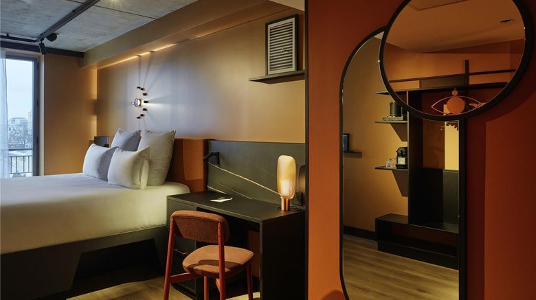 <b>TRIBE Paris Saint Ouen Room</b>. Images powered by <a href="https://iceportal.shijigroup.com/" title="IcePortal" target="_blank">IcePortal</a>.