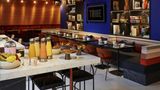 TRIBE Paris Saint Ouen Restaurant