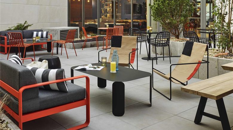 <b>TRIBE Paris Saint Ouen Other</b>. Images powered by <a href="https://iceportal.shijigroup.com/" title="IcePortal" target="_blank">IcePortal</a>.