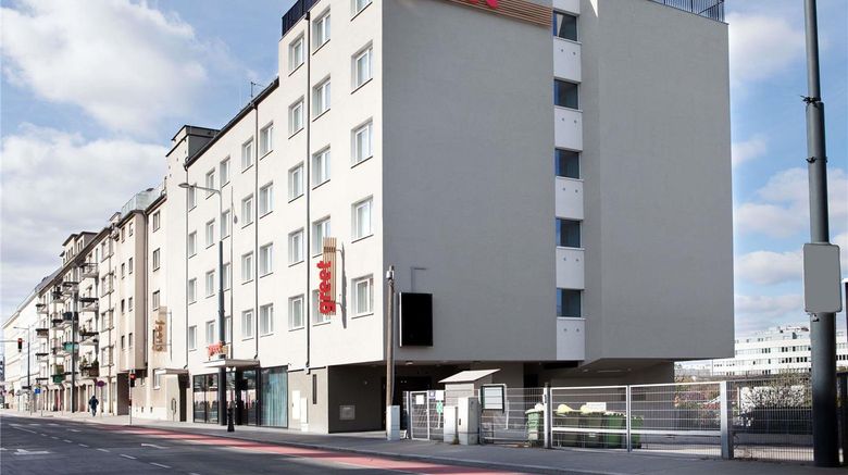 <b>greet Wien City Nord Exterior</b>. Images powered by <a href="https://iceportal.shijigroup.com/" title="IcePortal" target="_blank">IcePortal</a>.