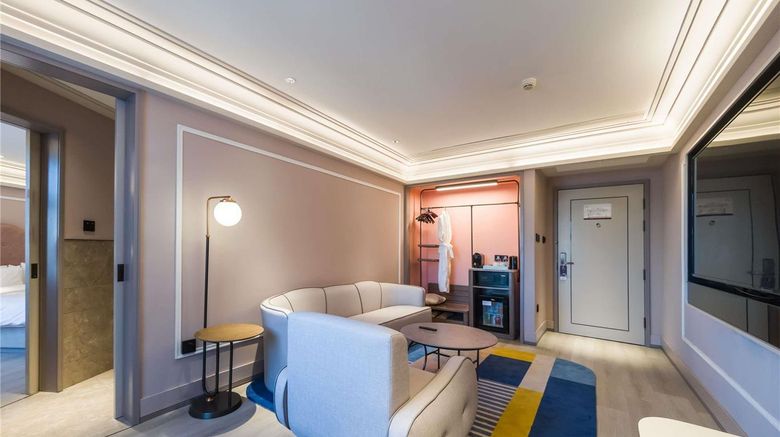 <b>Mercure Shijiazhuang East Yuhua Road Suite</b>. Images powered by <a href="https://iceportal.shijigroup.com/" title="IcePortal" target="_blank">IcePortal</a>.