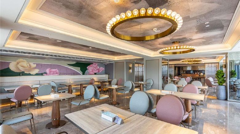 <b>Mercure Tianshui Downtown Restaurant</b>. Images powered by <a href="https://iceportal.shijigroup.com/" title="IcePortal" target="_blank">IcePortal</a>.
