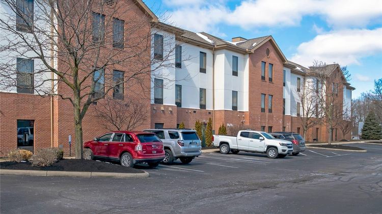 Comfort Inn & Suites North Toledo Exterior