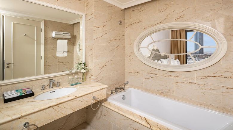 <b>Melia Vinpearl Hotel Rivera Hai Phong Room</b>. Images powered by <a href="https://iceportal.shijigroup.com/" title="IcePortal" target="_blank">IcePortal</a>.