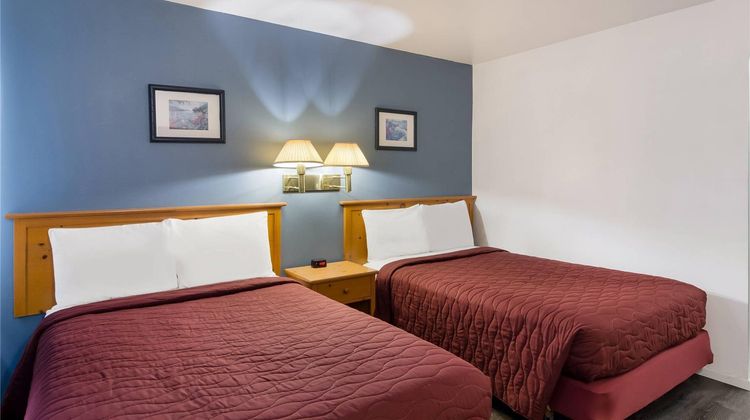 Rodeway Inn & Suites Historic Downtown Room
