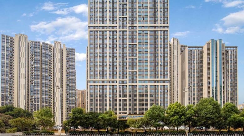 <b>Microtel by Wyndham Hengyang Huaxin Exterior</b>. Images powered by <a href="https://iceportal.shijigroup.com/" title="IcePortal" target="_blank">IcePortal</a>.
