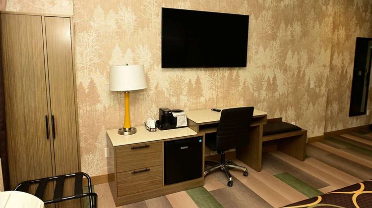 Super 8 Wyndham Bronx Botanical Garden Room