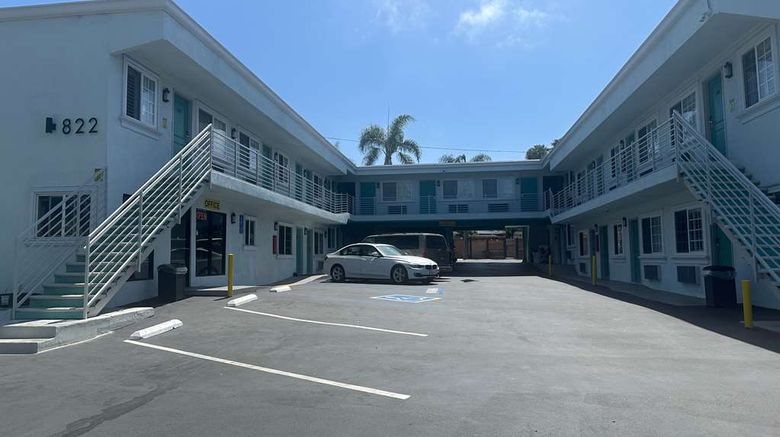 <b>Super 8 by Wyndham Oceanside Downtown Exterior</b>. Images powered by <a href="https://iceportal.shijigroup.com/" title="IcePortal" target="_blank">IcePortal</a>.