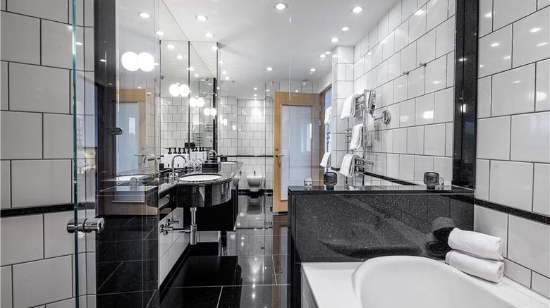 <b>Scandic Opus Horsens Suite</b>. Images powered by <a href="https://iceportal.shijigroup.com/" title="IcePortal" target="_blank">IcePortal</a>.