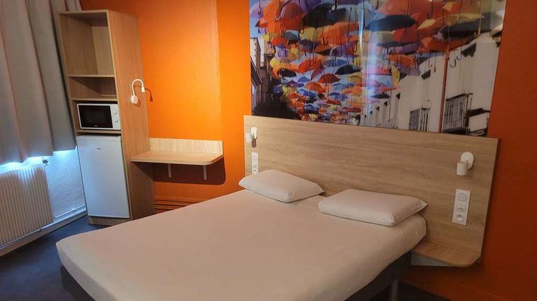 <b>Ibis Budget Lyon Dardilly Room</b>. Images powered by <a href="https://iceportal.shijigroup.com/" title="IcePortal" target="_blank">IcePortal</a>.