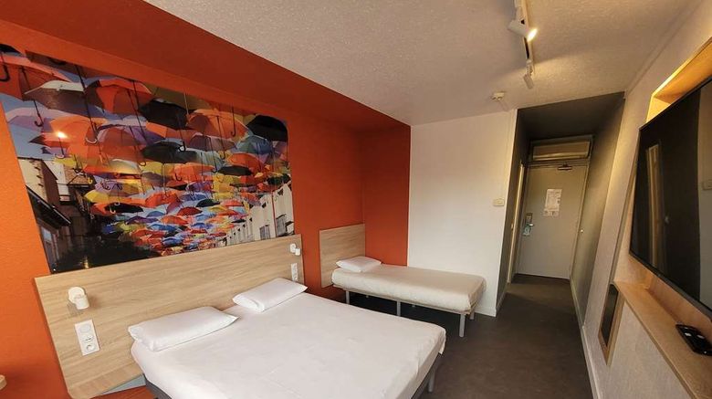 <b>Ibis Budget Lyon Dardilly Room</b>. Images powered by <a href="https://iceportal.shijigroup.com/" title="IcePortal" target="_blank">IcePortal</a>.