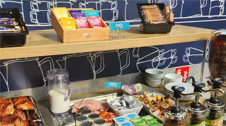 <b>Ibis Budget Lyon Dardilly Restaurant</b>. Images powered by <a href="https://iceportal.shijigroup.com/" title="IcePortal" target="_blank">IcePortal</a>.