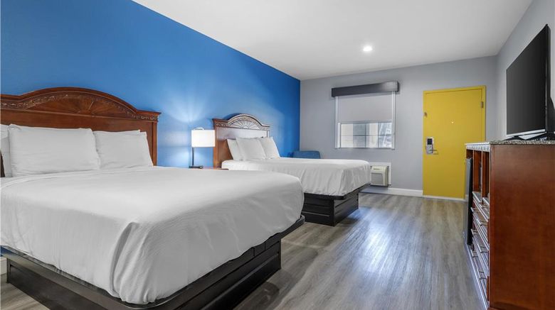 <b>SureStay Hotel by Best Western McAlester Room</b>. Images powered by <a href="https://iceportal.shijigroup.com/" title="IcePortal" target="_blank">IcePortal</a>.