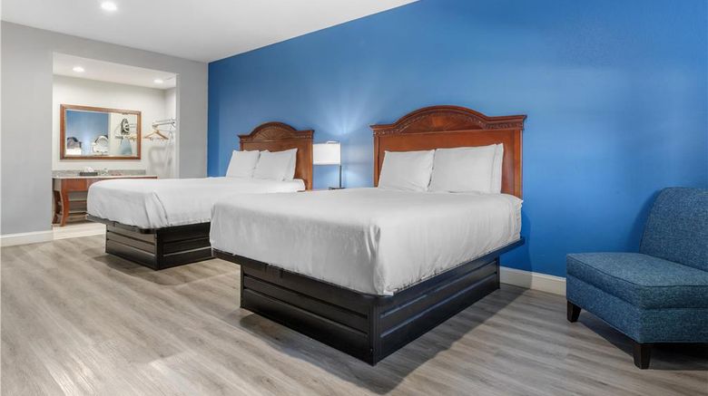 <b>SureStay Hotel by Best Western McAlester Room</b>. Images powered by <a href="https://iceportal.shijigroup.com/" title="IcePortal" target="_blank">IcePortal</a>.