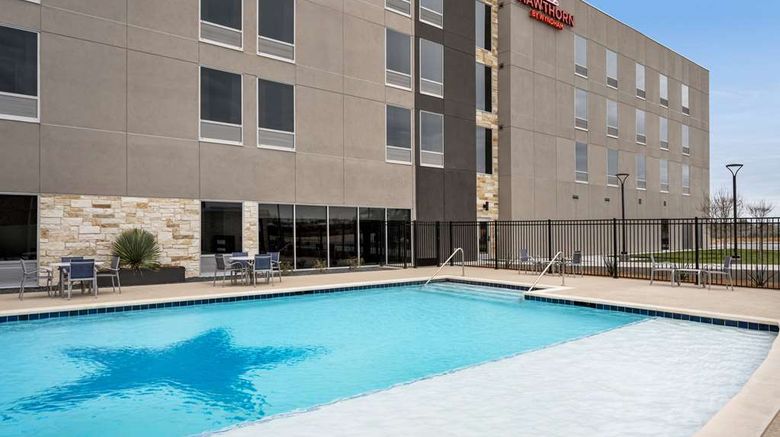 <b>Hawthorn Suites by Wyndham Del Rio Pool</b>. Images powered by <a href="https://iceportal.shijigroup.com/" title="IcePortal" target="_blank">IcePortal</a>.