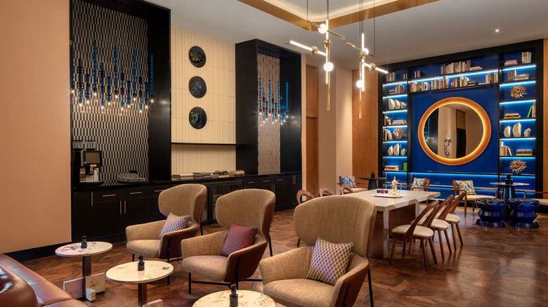 <b>Andaz Doha Restaurant</b>. Images powered by <a href="https://iceportal.shijigroup.com/" title="IcePortal" target="_blank">IcePortal</a>.