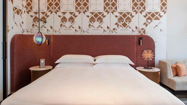 <b>Andaz Doha Room</b>. Images powered by <a href="https://iceportal.shijigroup.com/" title="IcePortal" target="_blank">IcePortal</a>.