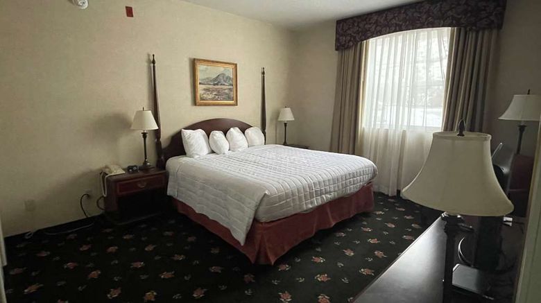 <b>SureStay by Best Western Eureka Room</b>. Images powered by <a href="https://iceportal.shijigroup.com/" title="IcePortal" target="_blank">IcePortal</a>.