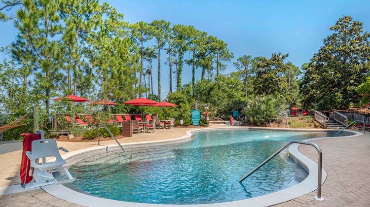 Hilton Grand Vacations Club in Sandestin Pool