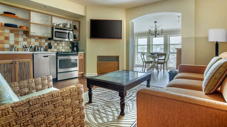 <b>Hilton Grand Vacations Club in Sandestin Room</b>. Images powered by <a href="https://iceportal.shijigroup.com/" title="IcePortal" target="_blank">IcePortal</a>.