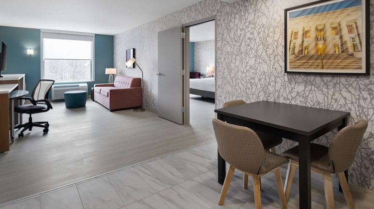Home2 Suites by Hilton Brownsburg Room