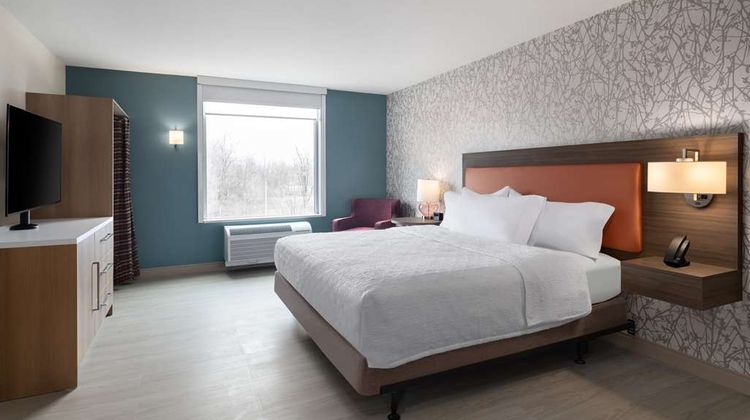 Home2 Suites by Hilton Brownsburg Room