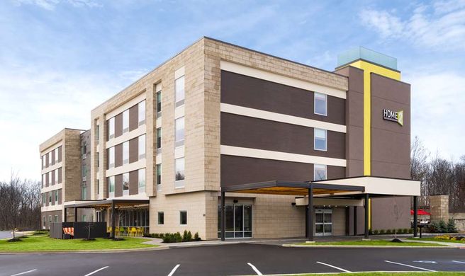 Home2 Suites by Hilton Brownsburg Exterior