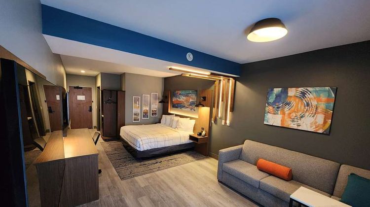 La Quinta Inn & Stes by Wyndham Del Rio Room