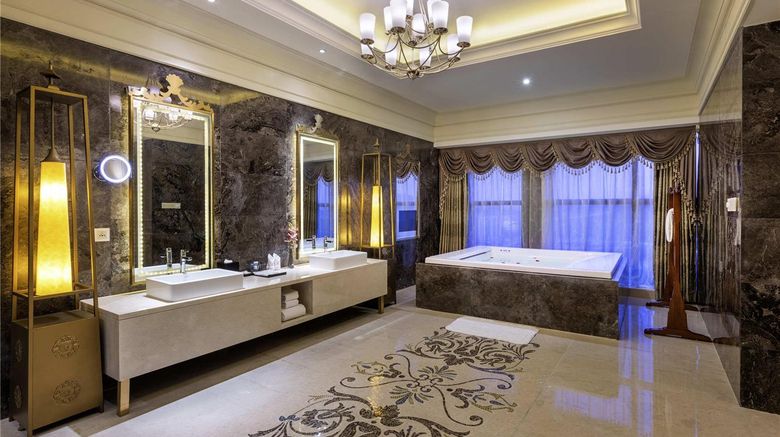 <b>Grand Mercure Huizhou Huiyang Suite</b>. Images powered by <a href="https://iceportal.shijigroup.com/" title="IcePortal" target="_blank">IcePortal</a>.