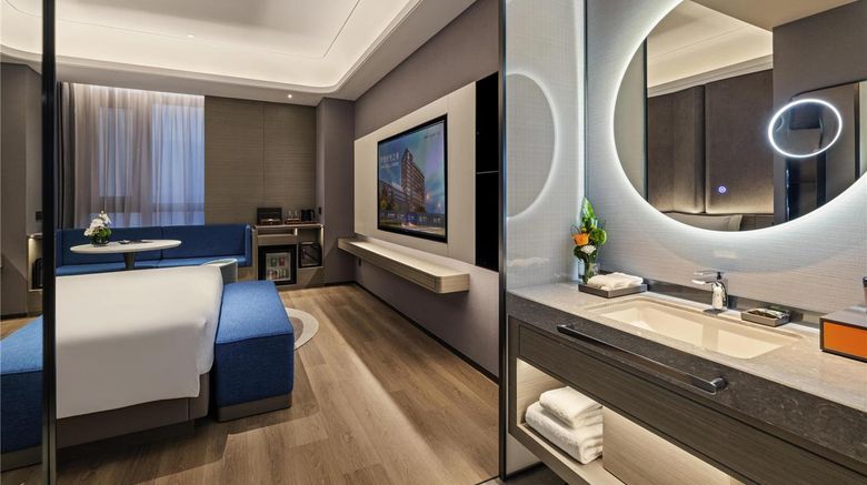 <b>Novotel Jinan North Down Town Room</b>. Images powered by <a href="https://iceportal.shijigroup.com/" title="IcePortal" target="_blank">IcePortal</a>.