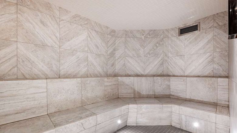 <b>Hilton Grand Vacations Club Whistler Recreation</b>. Images powered by <a href="https://iceportal.shijigroup.com/" title="IcePortal" target="_blank">IcePortal</a>.