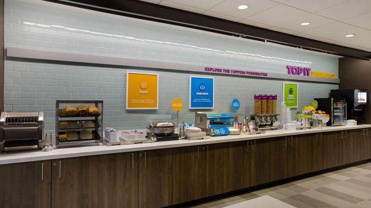 Tru by Hilton Traverse City Restaurant