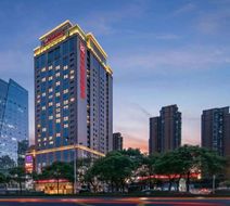 Hilton Garden Inn Changsha Yuelu Exterior