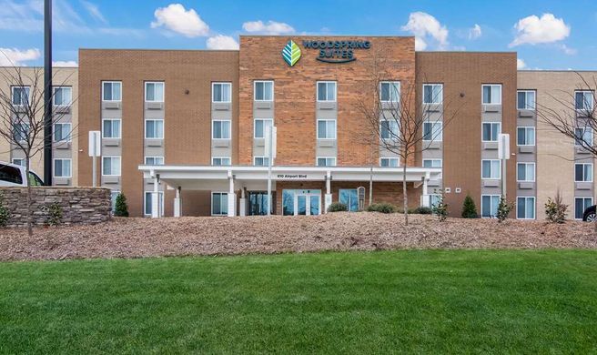 WoodSpring Suites Morrisville Exterior