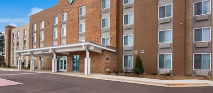 WoodSpring Suites Morrisville Exterior