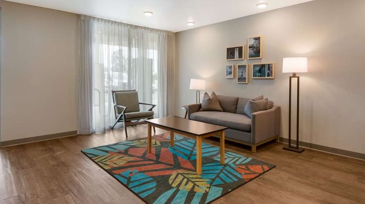 WoodSpring Suites Morrisville Lobby