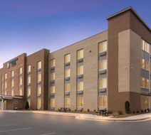 WoodSpring Suites Morrisville Exterior