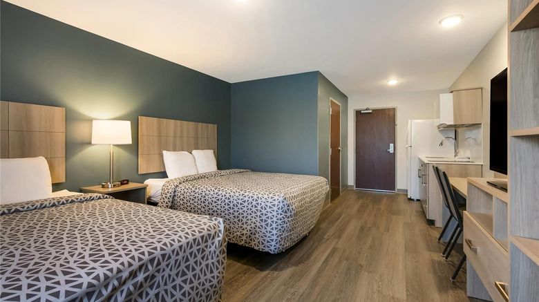 <b>WoodSpring Suites Knoxville West Room</b>. Images powered by <a href="https://iceportal.shijigroup.com/" title="IcePortal" target="_blank">IcePortal</a>.