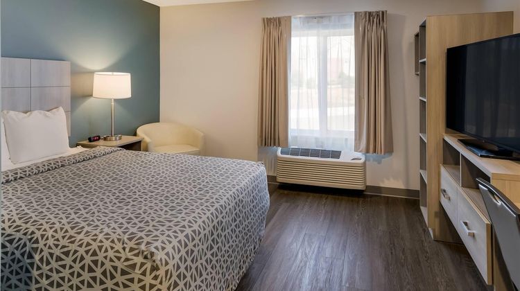 WoodSpring Suites Knoxville West Room