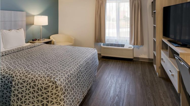 WoodSpring Suites Knoxville West Room