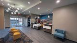 La Quinta Inn & Suites by Wyndham Sulphur Lobby