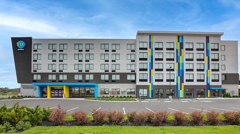 Tru by Hilton Toronto Airport West Exterior. Images powered by <a href="https://iceportal.shijigroup.com" target="_blank" rel="noopener">Ice Portal</a>.