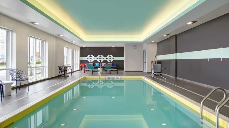 <b>Tru by Hilton Toronto Airport West Pool</b>. Images powered by <a href="https://iceportal.shijigroup.com/" title="IcePortal" target="_blank">IcePortal</a>.