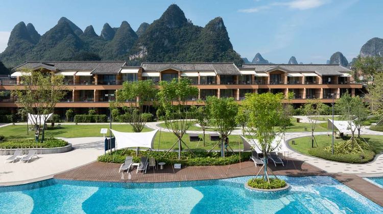Hilton Garden Inn Yangshuo Pool