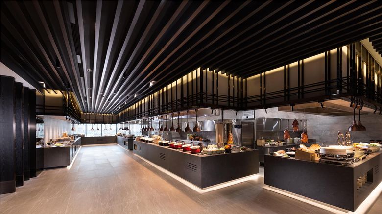 <b>DoubleTree by Hilton Seoul Pangyo Restaurant</b>. Images powered by <a href="https://iceportal.shijigroup.com/" title="IcePortal" target="_blank">IcePortal</a>.